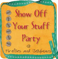 My Simple Christmas Card Solution - Mrs. Bishop 7 Show off your Stuff party button
